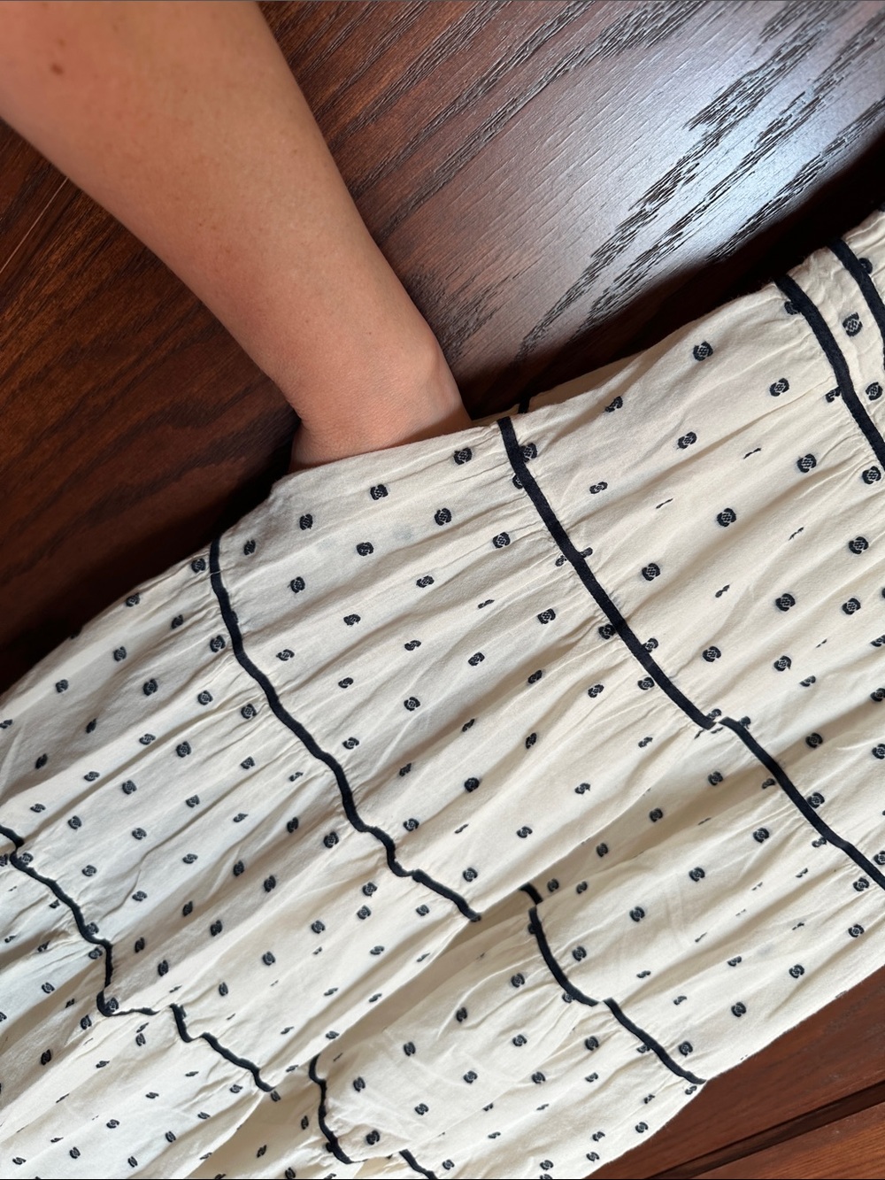 Ulla Johnson Clemente Dress
Elegant Cream Maxi Sundress with Black Sz 4 - Picture 14 of 15